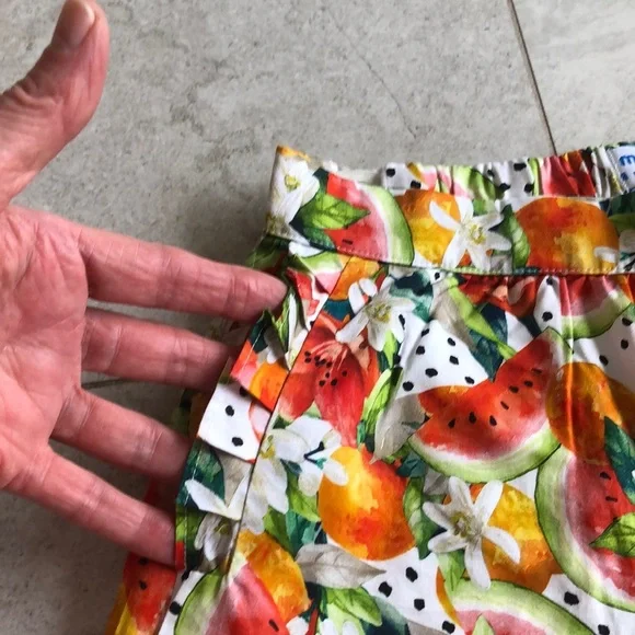 - Floral cotton shorts ruffle detail - Picture 5 of 10